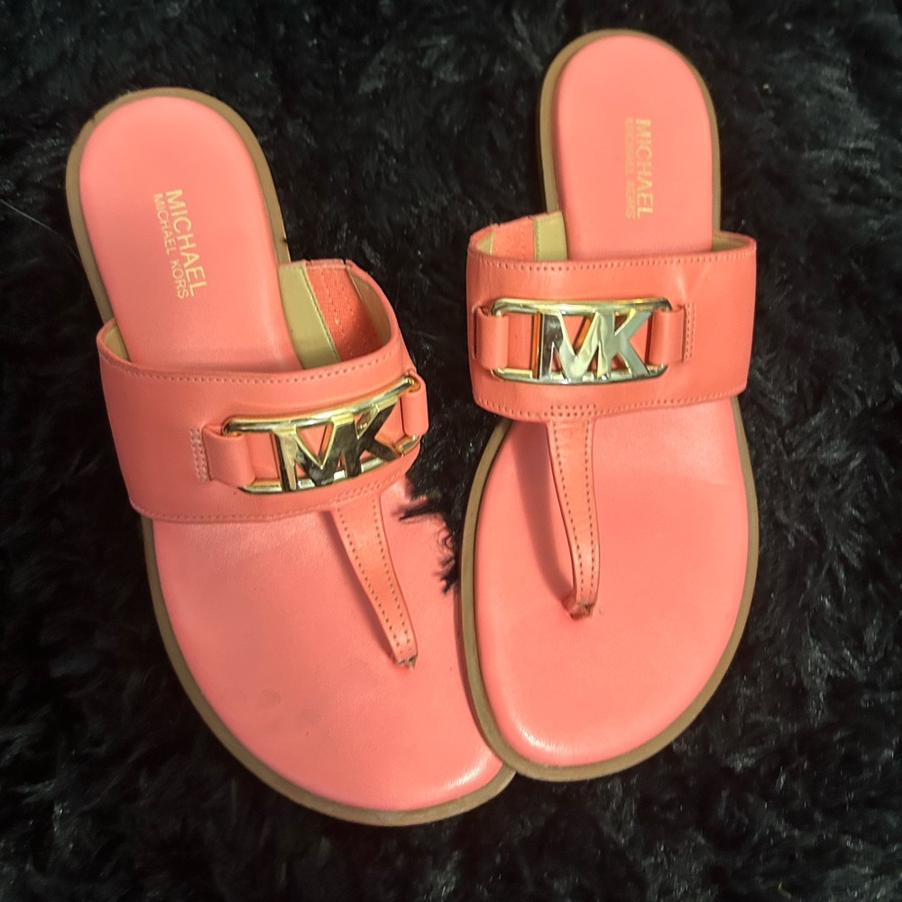 Size 6 women’s Michael Kors sandals